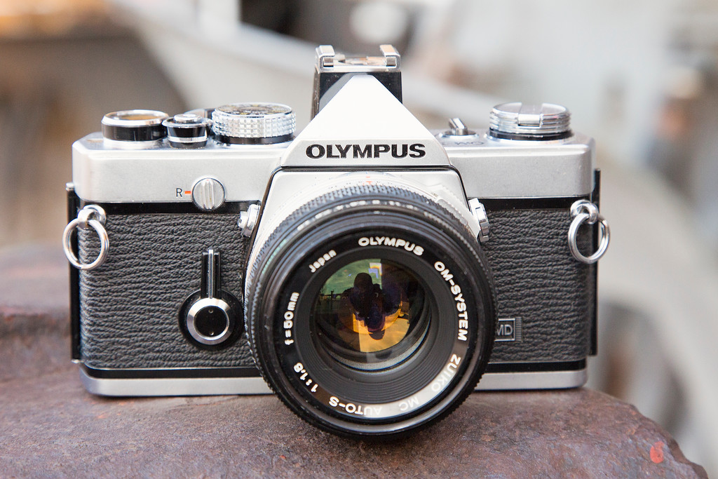 Licuar Sonrisa ropa Olympus OM-1 MD (1974 – 1979) – Utah Film Photography