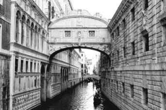 Bridge of Sighs, Venice, Italy, Camera: Pentax K1000 (1976 - 1997). Film: Ilford Delta 100 Professional.