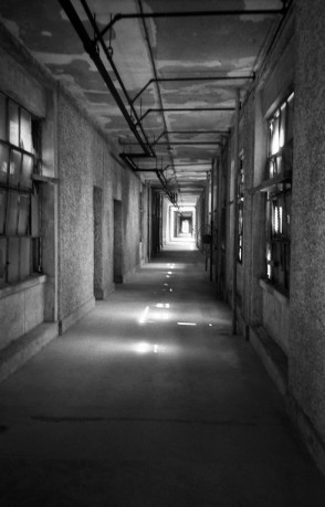 Abandoned Ellis Island Hospital - NY (Olympus XA - Kodak Tri-X 400)