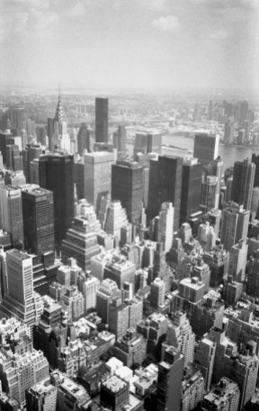 Manhattan & Queens (Olympus XA - Kodak Tri-X 400)
