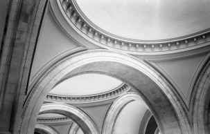 The Metropolitan Museum of Art - New York (Olympus XA - Kodak Tri-X 400)